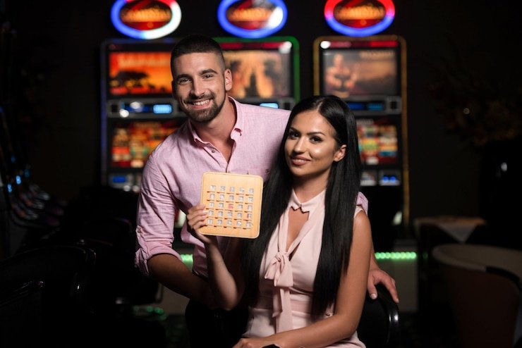 Account balance and Sydney Pools draw display